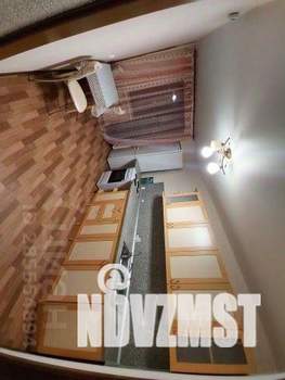 1-к квартира, на длительный срок, 42м2, 9/10 этаж