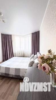 1-к квартира, посуточно, 42м2, 1/1 этаж