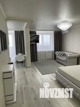 1-к квартира, посуточно, 43м2, 13/19 этаж