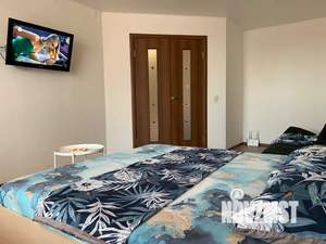 1-к квартира, посуточно, 39м2, 8/10 этаж