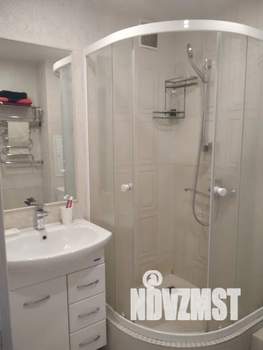 2-к квартира, посуточно, 40м2, 2/6 этаж