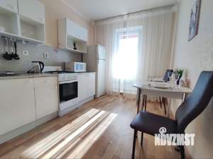 1-к квартира, посуточно, 36м2, 3/10 этаж
