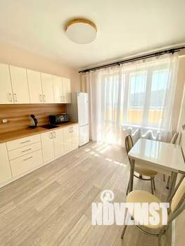 1-к квартира, посуточно, 32м2, 11/18 этаж