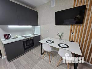 Студия квартира, посуточно, 25м2, 18/19 этаж