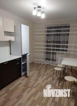 1-к квартира, на длительный срок, 40м2, 4/10 этаж