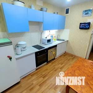 1-к квартира, посуточно, 70м2, 1/1 этаж