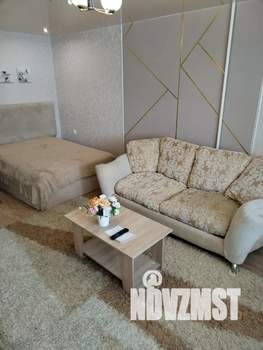 Студия квартира, посуточно, 35м2, 25/25 этаж