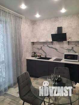 1-к квартира, посуточно, 38м2, 1/1 этаж