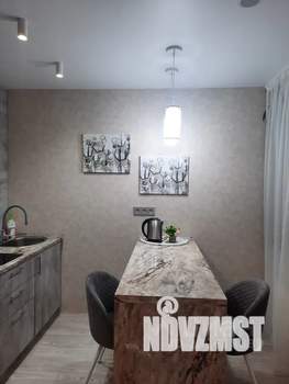 1-к квартира, посуточно, 35м2, 13/25 этаж