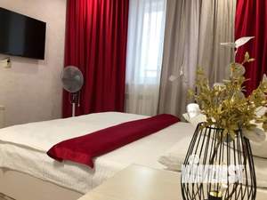 1-к квартира, посуточно, 40м2, 10/10 этаж