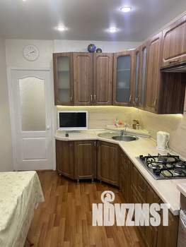 2-к квартира, посуточно, 59м2, 10/10 этаж