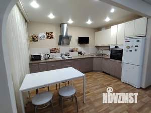 1-к квартира, посуточно, 40м2, 5/10 этаж