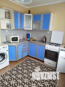 1-к квартира, посуточно, 40м2, 6/10 этаж