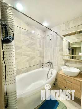 2-к квартира, посуточно, 57м2, 10/10 этаж