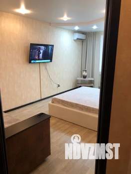 1-к квартира, посуточно, 41м2, 9/19 этаж