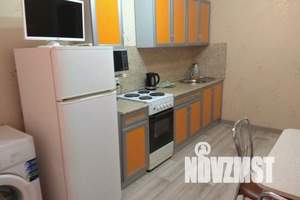 1-к квартира, посуточно, 40м2, 2/10 этаж