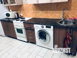 1-к квартира, посуточно, 33м2, 8/16 этаж