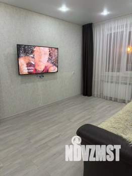 1-к квартира, посуточно, 57м2, 1/1 этаж