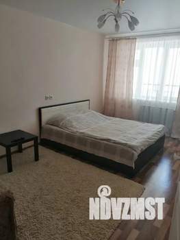 1-к квартира, посуточно, 40м2, 6/10 этаж