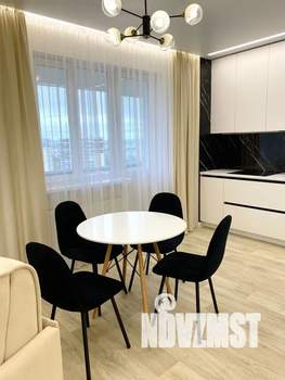 Студия квартира, посуточно, 45м2, 18/24 этаж