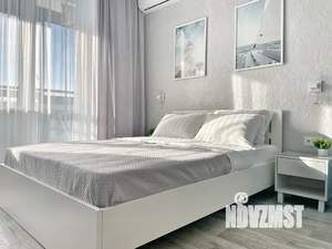 Студия квартира, посуточно, 30м2, 15/19 этаж