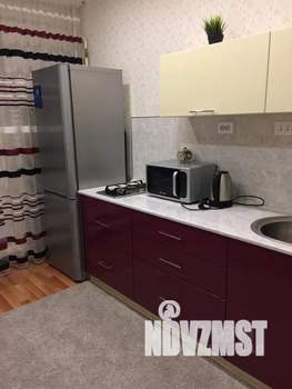 1-к квартира, посуточно, 40м2, 8/10 этаж