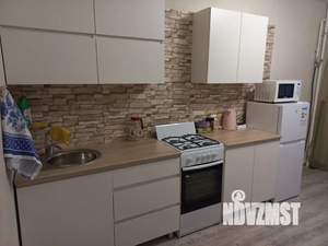 1-к квартира, посуточно, 40м2, 8/10 этаж