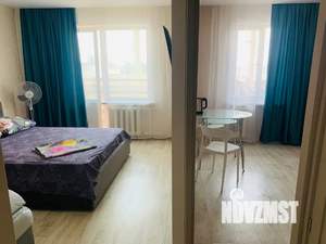 1-к квартира, посуточно, 35м2, 2/5 этаж