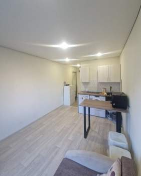 Студия квартира, на длительный срок, 17м2, 1/5 этаж