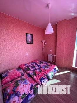 Студия квартира, посуточно, 35м2, 13/16 этаж