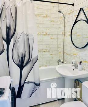 1-к квартира, посуточно, 30м2, 19/19 этаж