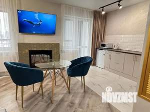 Студия квартира, посуточно, 40м2, 16/25 этаж
