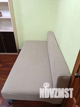 Студия квартира, посуточно, 35м2, 1/9 этаж