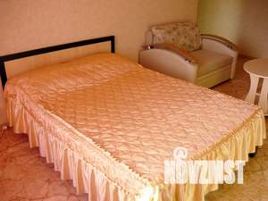 1-к квартира, посуточно, 35м2, 4/9 этаж