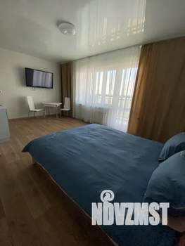 Студия квартира, посуточно, 35м2, 14/18 этаж