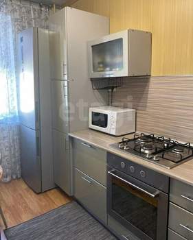 3-к квартира, вторичка, 67м2, 7/10 этаж