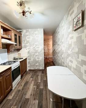 2-к квартира, вторичка, 51м2, 1/9 этаж