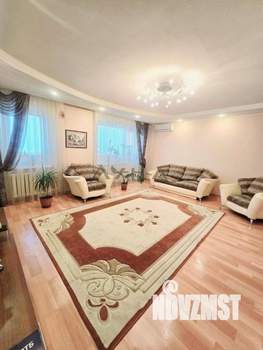 4-к квартира, вторичка, 124м2, 6/10 этаж