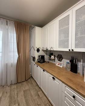 2-к квартира, вторичка, 63м2, 9/9 этаж