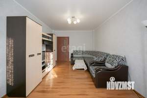 2-к квартира, вторичка, 73м2, 1/17 этаж