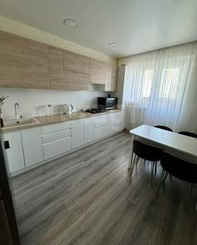 1-к квартира, вторичка, 42м2, 6/10 этаж