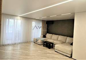 4-к квартира, вторичка, 104м2, 9/9 этаж