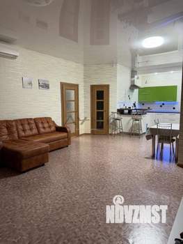 3-к квартира, вторичка, 110м2, 1/6 этаж