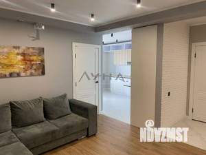 3-к квартира, вторичка, 74м2, 12/19 этаж