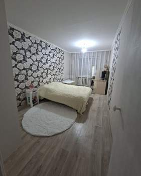 3-к квартира, вторичка, 133м2, 1/5 этаж