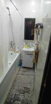 3-к квартира, вторичка, 58м2, 5/5 этаж