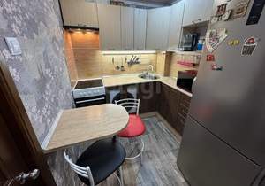 2-к квартира, вторичка, 37м2, 4/4 этаж