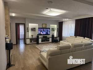 3-к квартира, вторичка, 106м2, 2/6 этаж