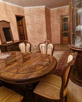 4-к квартира, вторичка, 89м2, 2/10 этаж