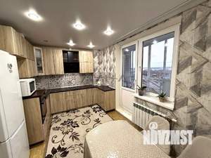 2-к квартира, вторичка, 65м2, 11/18 этаж